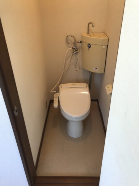 トイレの入れ替え工事