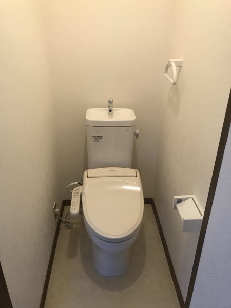 トイレの入れ替え工事